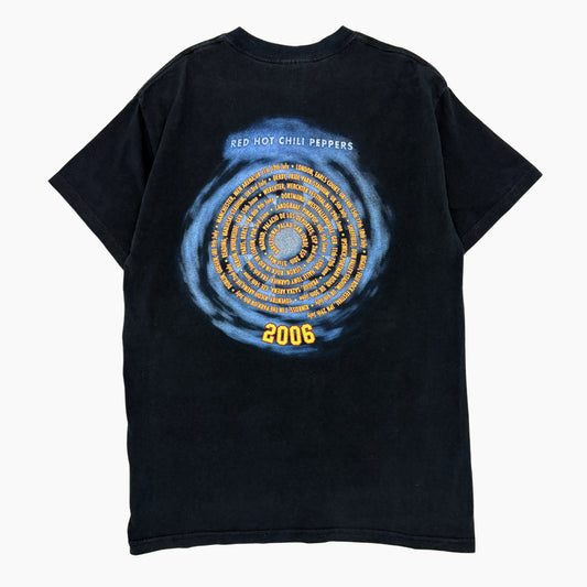 2006 RED HOT CHILI PEPPERS T-SHIRT | M