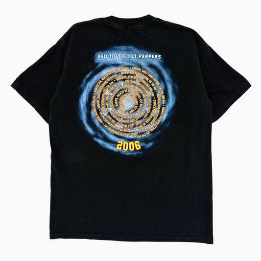 2006 RED HOT CHILI PEPPERS T-SHIRT | L