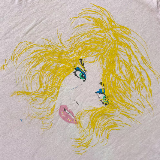 90S BLONDE WOMAN GRAPHIC T-SHIRT | XL