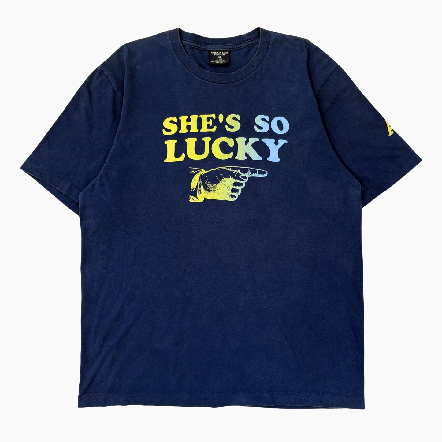 90S 'SHES SO LUCKY' T-SHIRT | L