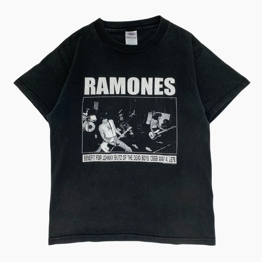 2004 RAMONES T-SHIRT | S