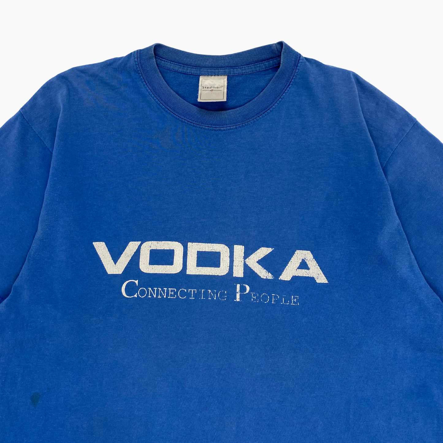 00S 'VODKA CONNECTING PEOPLE' T-SHIRT | M