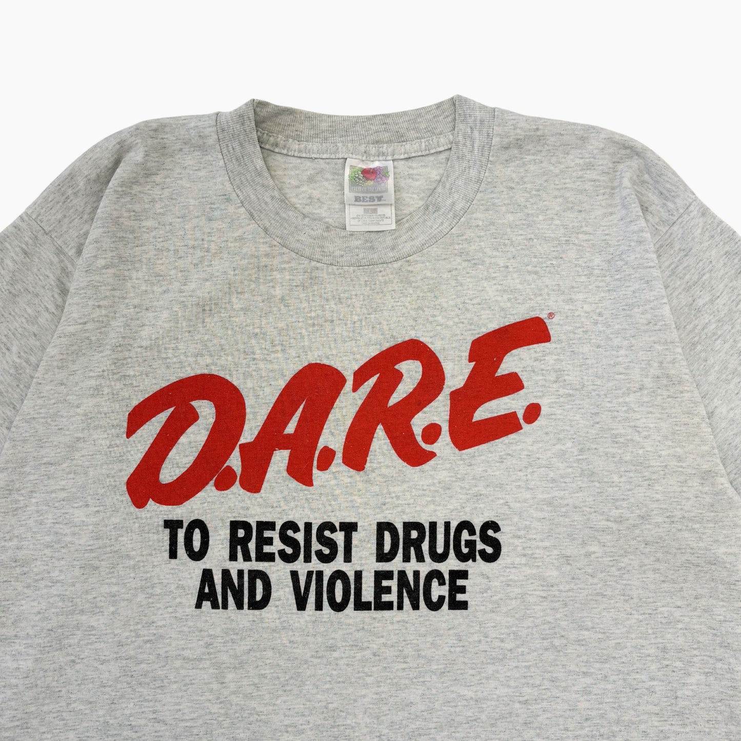 EARLY 00S 'D.A.R.E. TO RESIST DRUGS AND VIOLENCE T-SHIRT | L