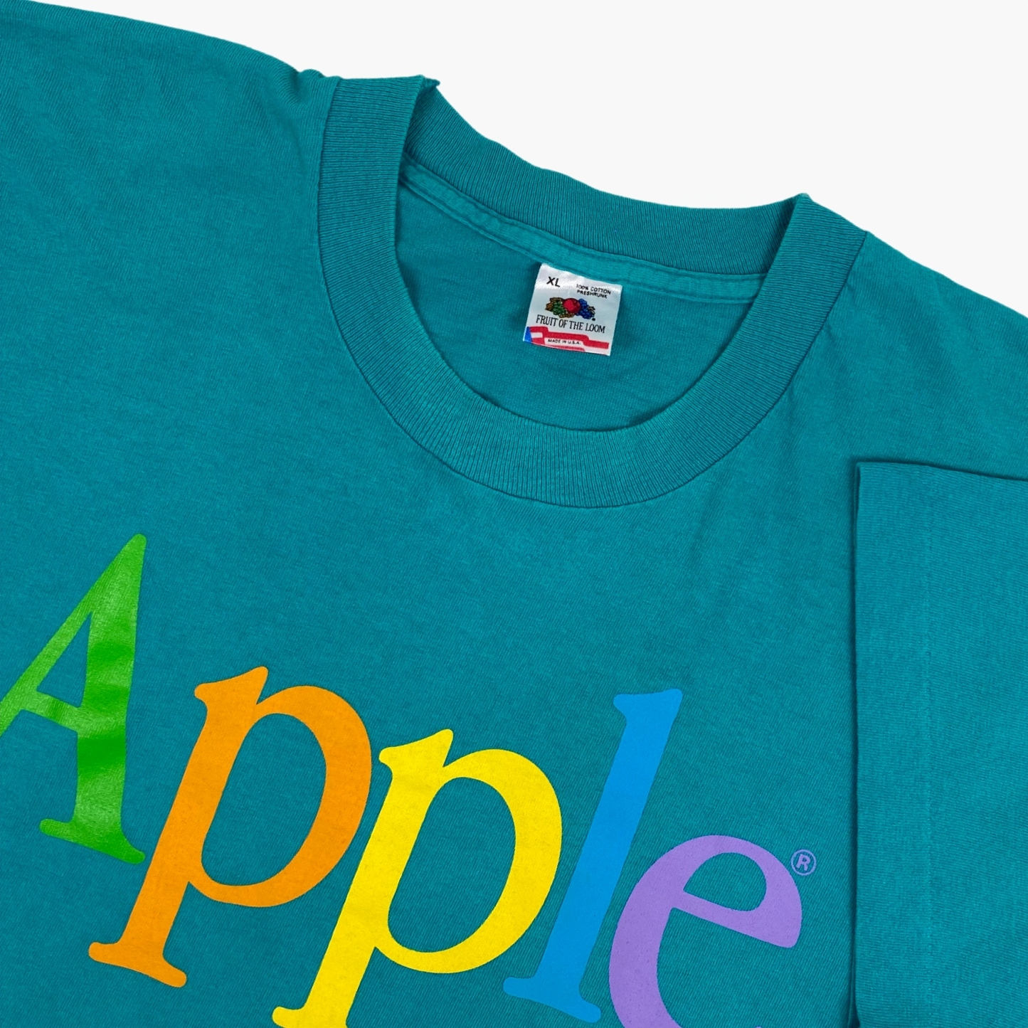 90S APPLE RAINBOW SPELL OUT T-SHIRT | XL
