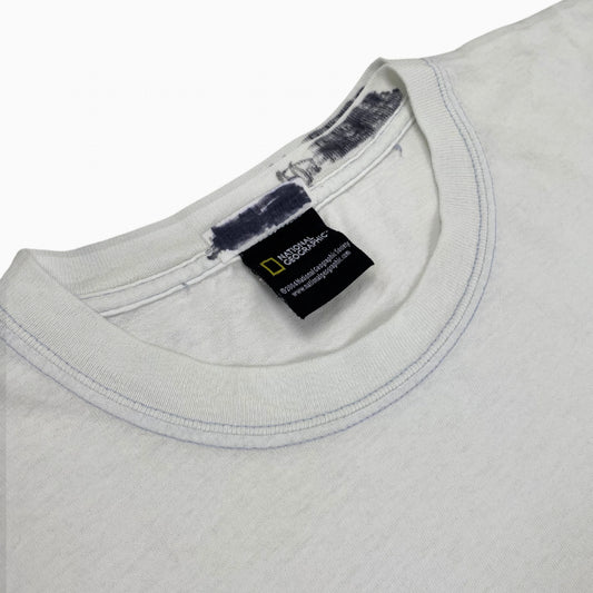 2004 NATIONAL GEOGRAPHIC T-SHIRT | L