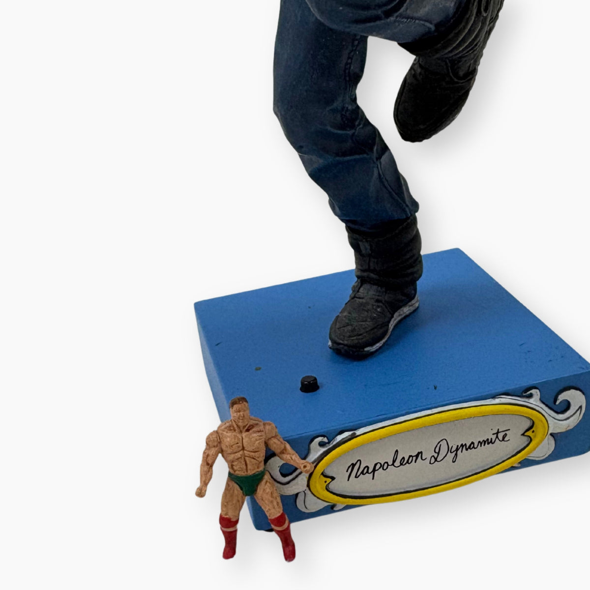 2005 NAPOLEON DYNAMITE FIGURINE
