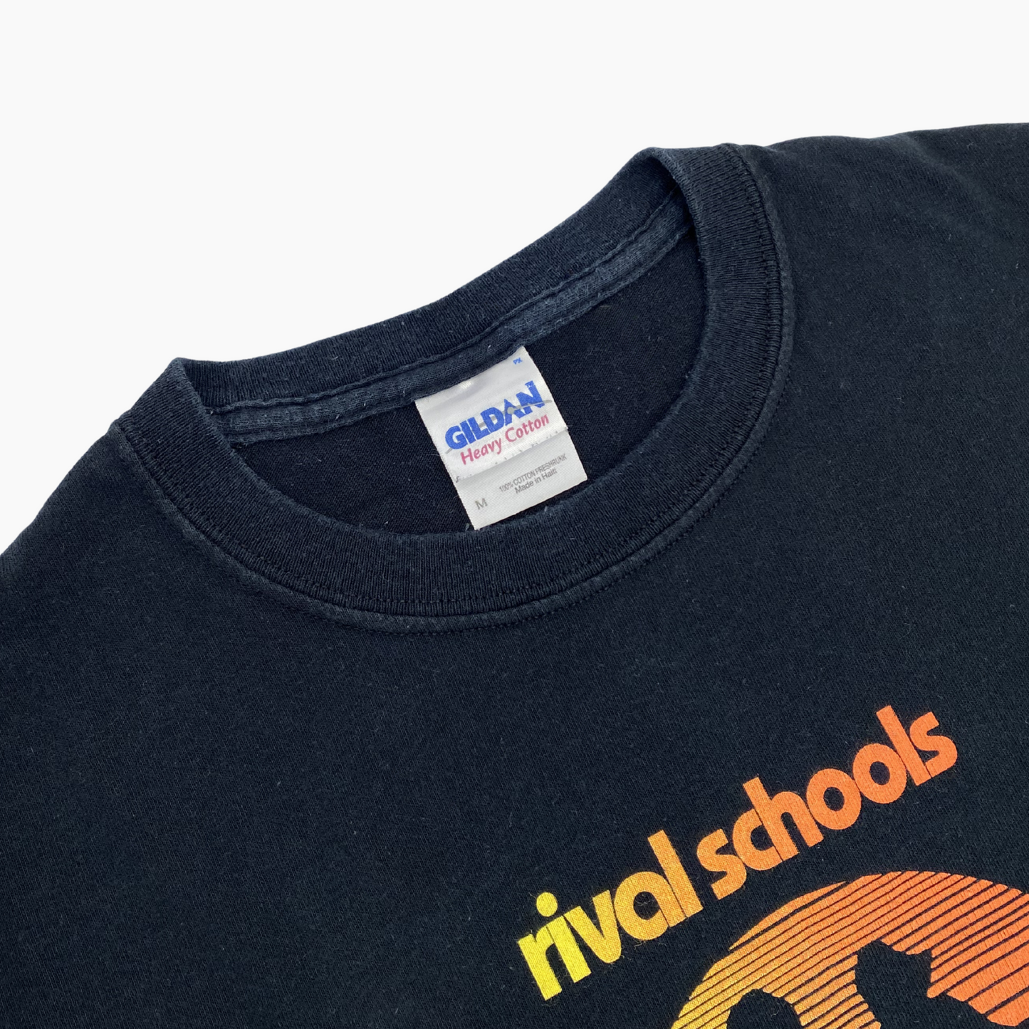 MID 00S RIVAL SCHOOLS T-SHIRT | M