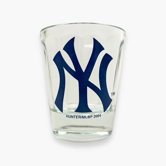 2004 NEW YORK YANKEES SHOT GLASS | OS
