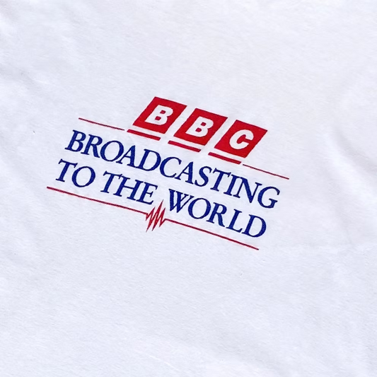 80S BBC "BROADCASTING TO THE WORLD "T-SHIRT | M
