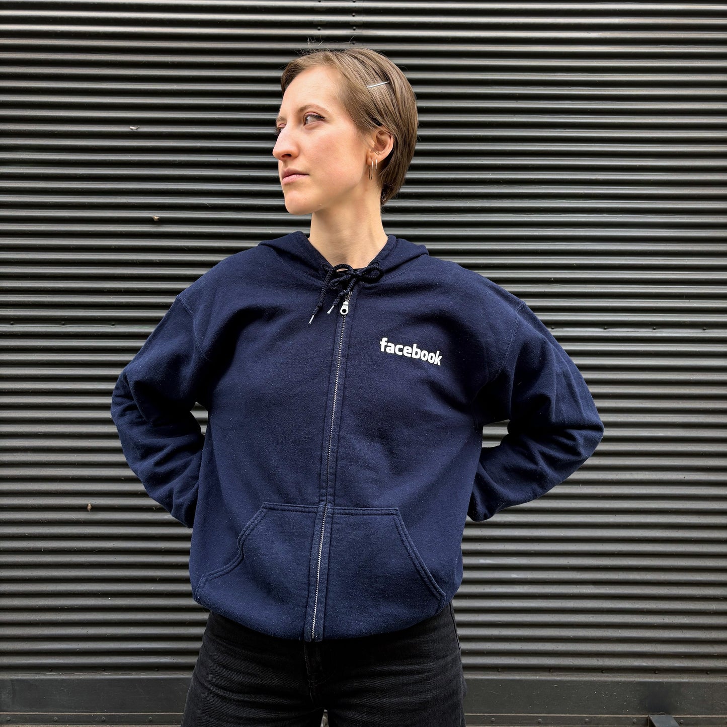 2012 FACEBOOK HOODIE | M